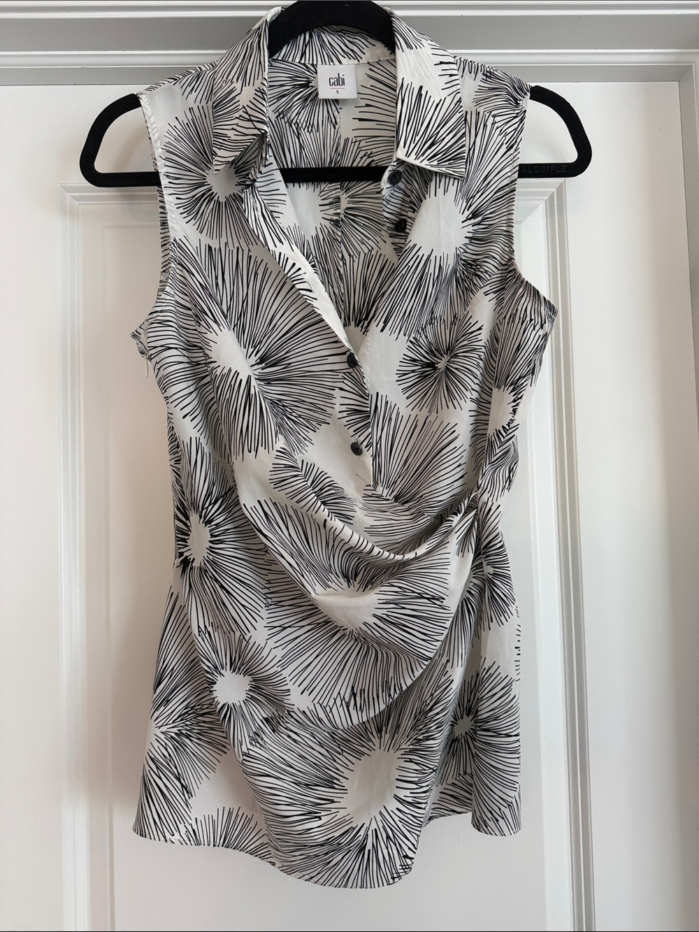 CAbi Black & White Drape-Front Sleeveless Top - S